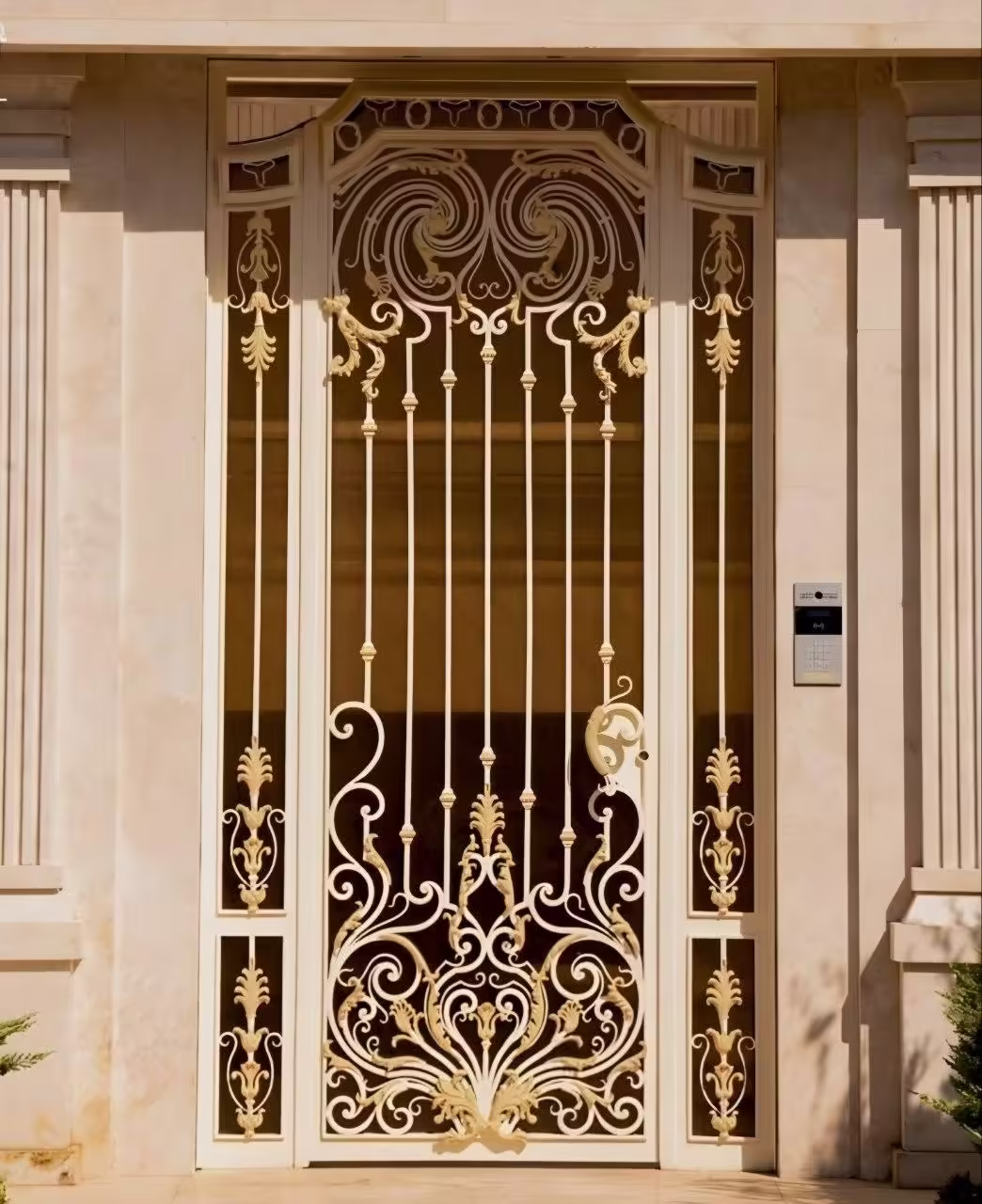 درب الیزه نفر رو