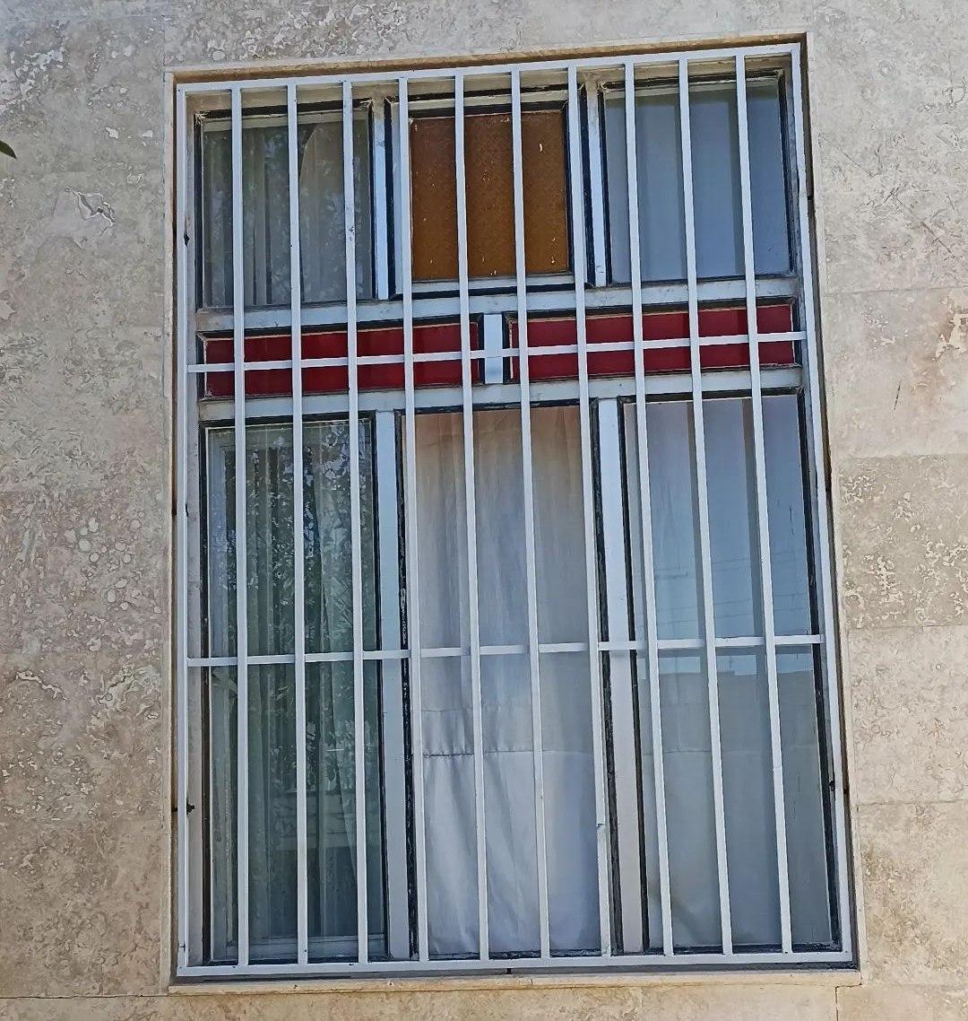 وزن حفاظ پنجره
