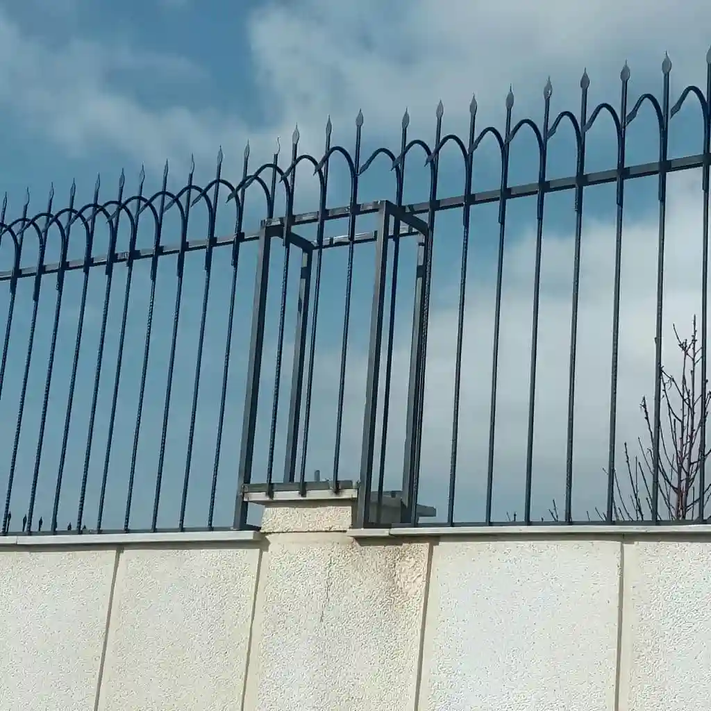 حفاظ دیوار سازه مدرن