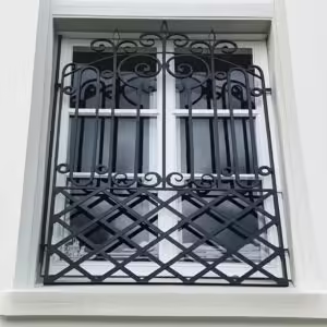 حفاظ پنجره مدل رز کلاسیک