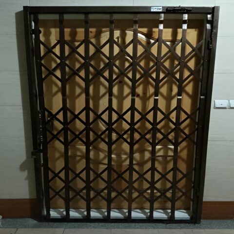 حفاظ آکاردئونی 3 گل تسمه 2.5 سانتی متر: امنیت و استحکام بالا