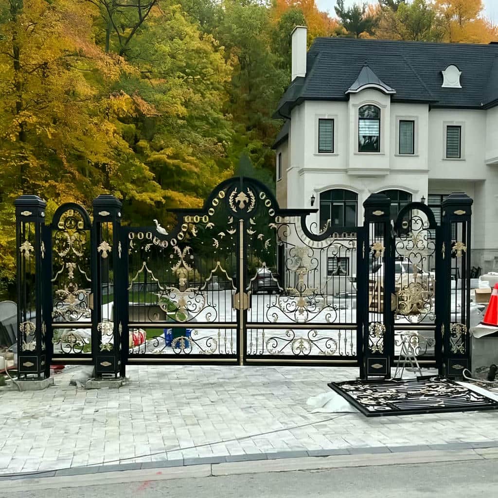 villa-door-wrought-iron-oo خرید درب حیاط ویلایی کلاسیک برای ورودی ویلا