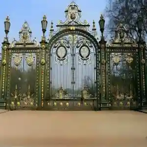 انتخاب درب فلزی ساده و شیک ورودی ساختمان