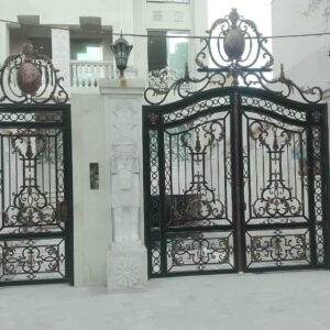 درب حیاط آهنی ساده مدرن