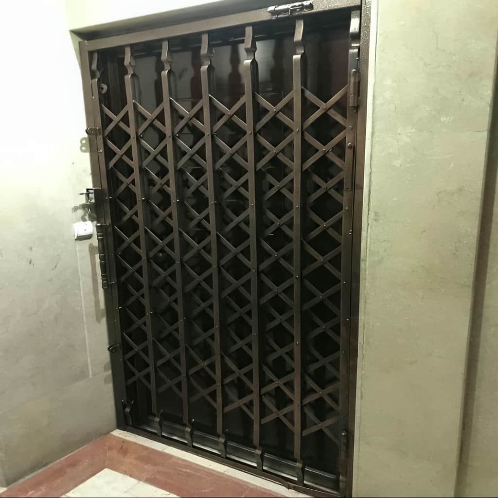 فروش درب آکاردئونی تمام گل در هشتگرد