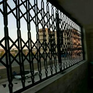 درب آکاردئونی در کیش