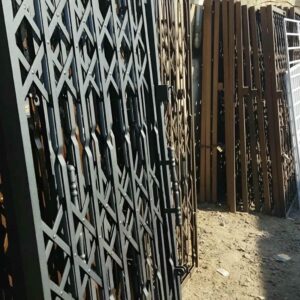 درب آکاردئونی در اهواز