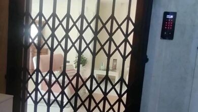 درب آکاردئونی در فیروزکوه