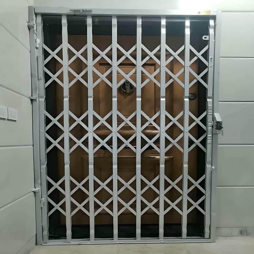 خرید درب آکاردئونی فلزی در کاشان