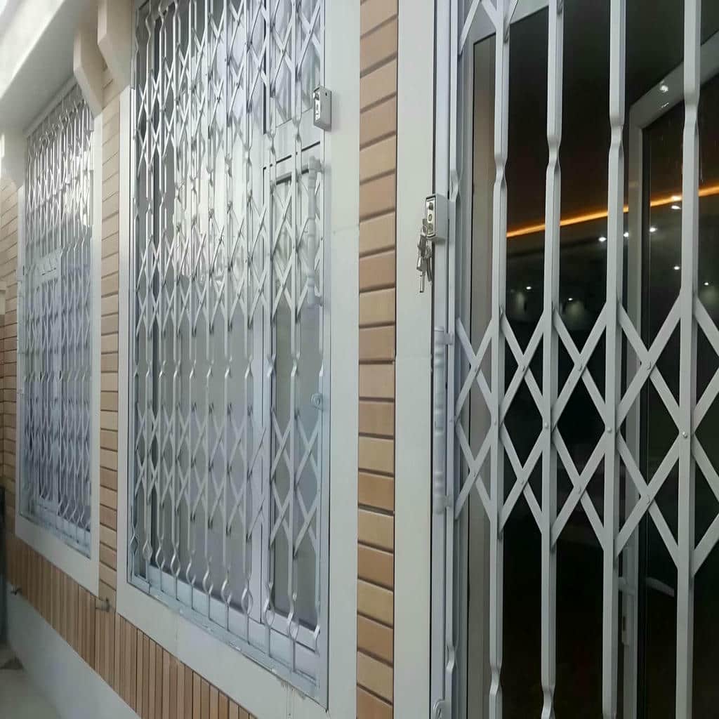 فروش درب آکاردئونی چهارگل در آبادان