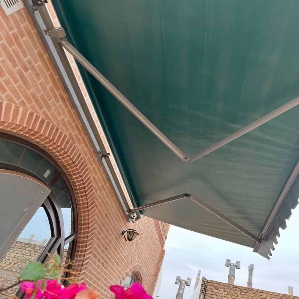 خرید سایبان برقی اتوماتیک بازویی در استان گلستان