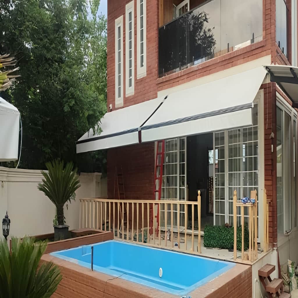 فروش سایبان برقی اتوماتیک پارچه ضد UV در کاشان