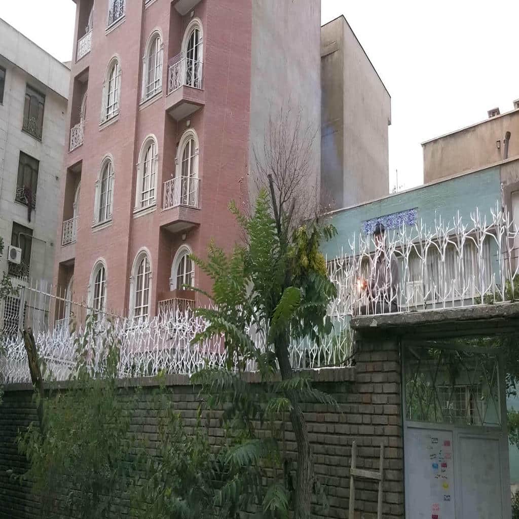 نصب حفاظ شاخ گوزنی باغ و ویلا در فیروزکوه