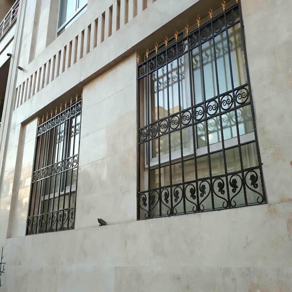 فروش حفاظ پنجره ساختمان بازشو در اندیشه
