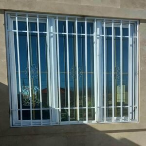 حفاظ پنجره نرده ساختمان در کردان