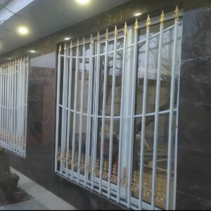 حفاظ پنجره نرده ساختمان در کاشان