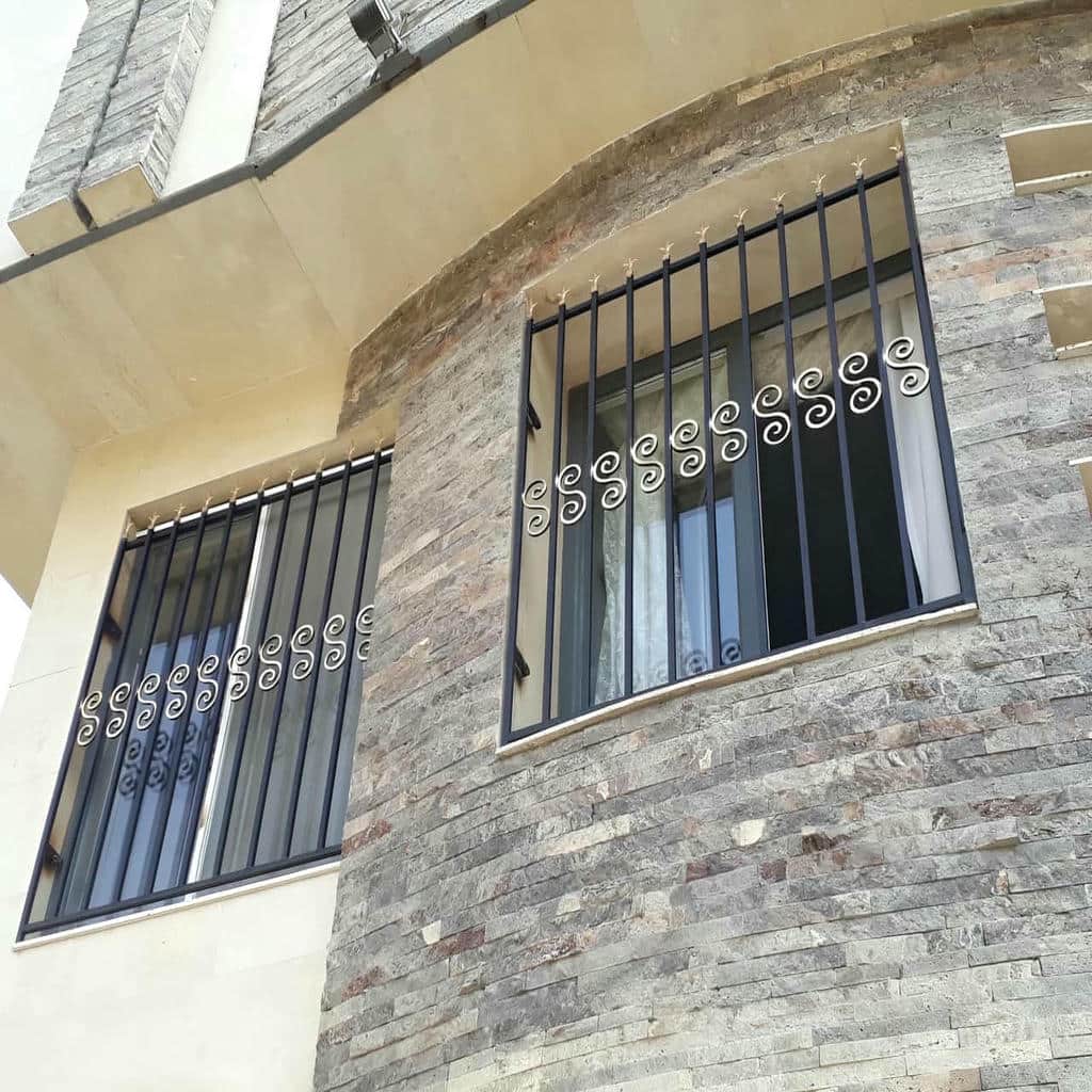 نصب حفاظ پنجره نرده ساختمان ابعاد دقیق در سمنان