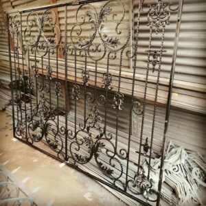 حفاظ پنجره در قزوین