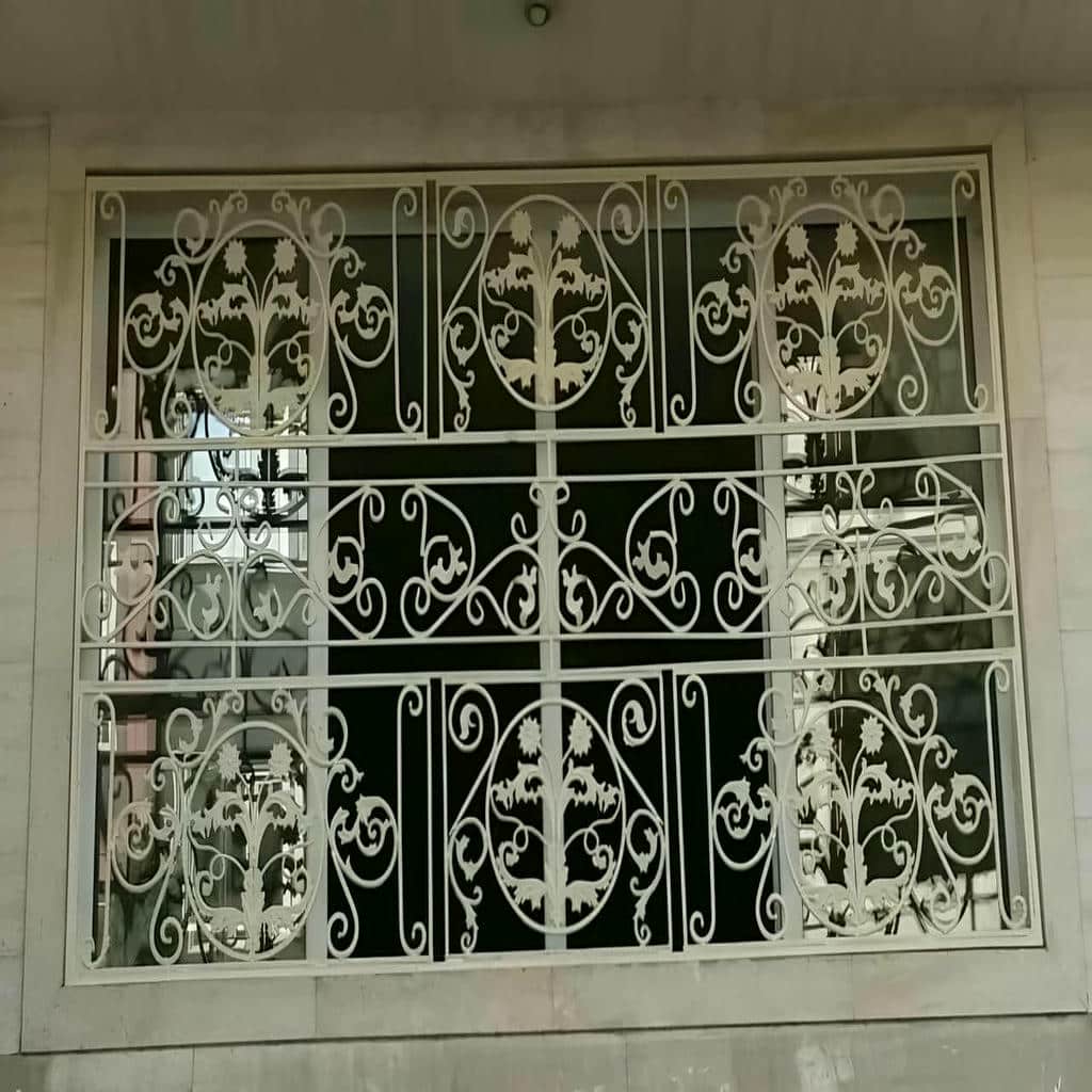 حفاظ پنجره نرده ساختمان در کرج