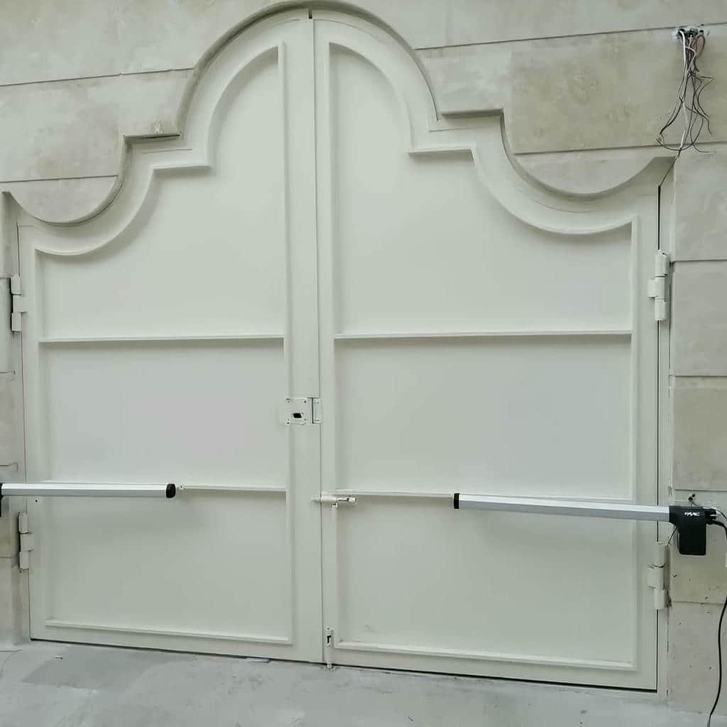 جک درب برقی پارکینگ در چالوس