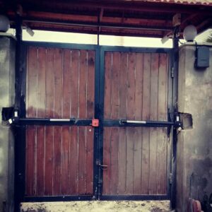 جک درب برقی پارکینگ در یاسوج