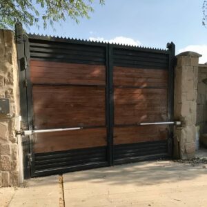 جک درب برقی پارکینگ در ارومیه