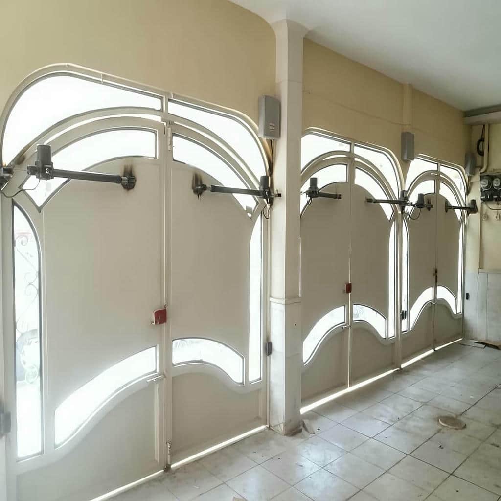 نصب جک درب برقی پارکینگ اتوماتیک در چالوس