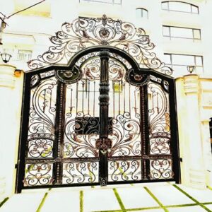 درب حیاط فلزی در بندر چابهار