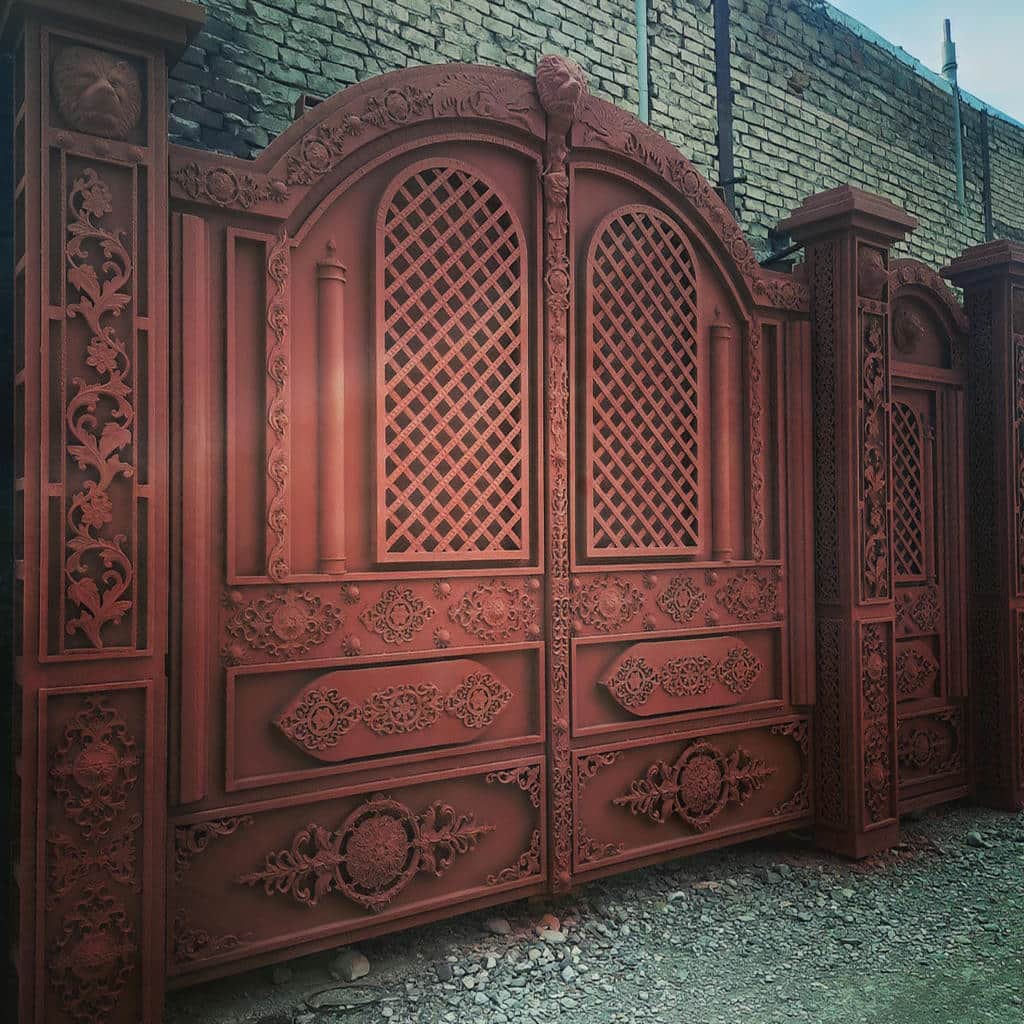 خرید درب حیاط فلزی فرفورژه در قشم