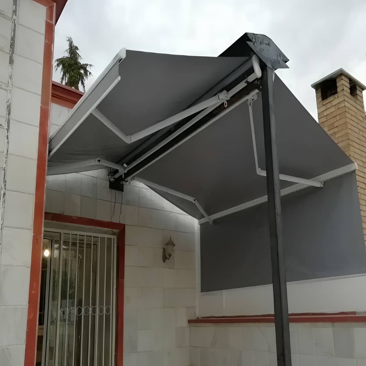 سایبان برقی با سنسور باد خودکار سایبان برقی مجهز به سنسور باد و باران