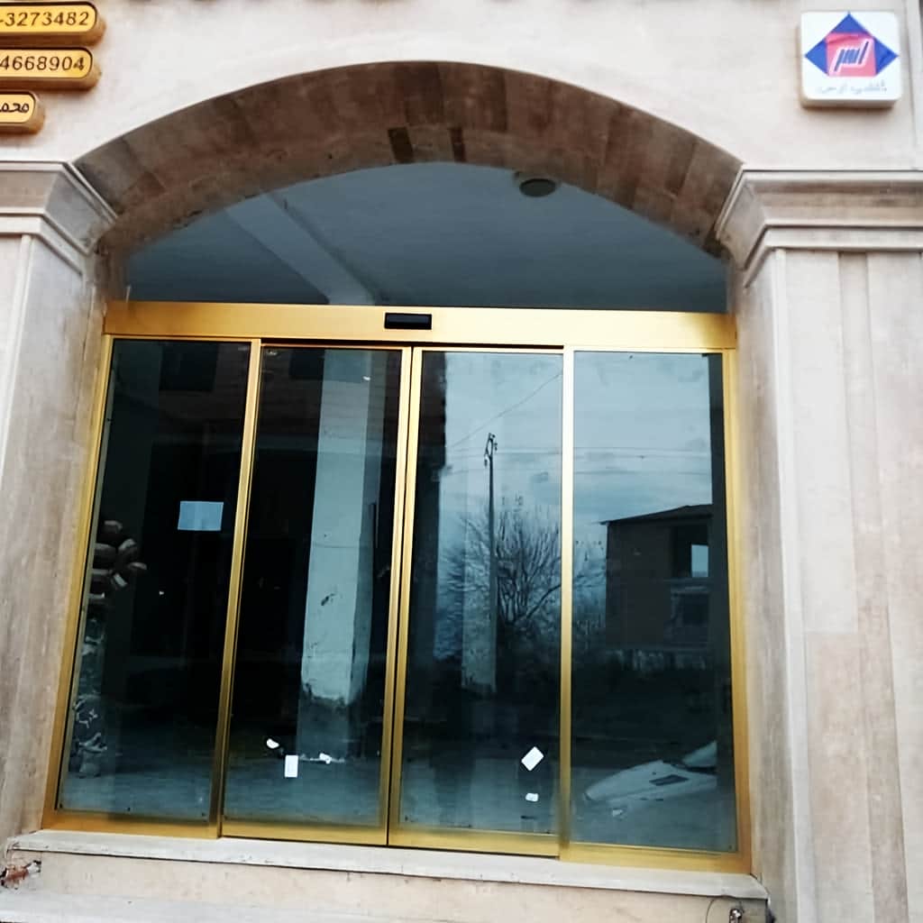 نصب درب اتوماتیک شیشه ای با شیشه سکوریت