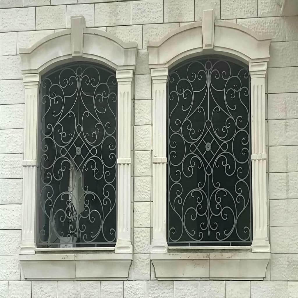 حفاظ پنجره با جوشکاری تمیز اتصالات