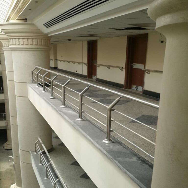نرده استیل مدرن تراس