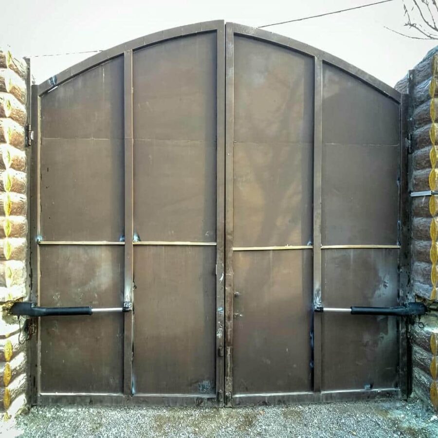 جک درب پارکینگ با UPS برای زمان قطعی برق