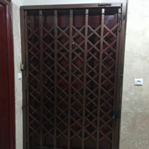 عوامل موثر بر قیمت درب آکاردئونی