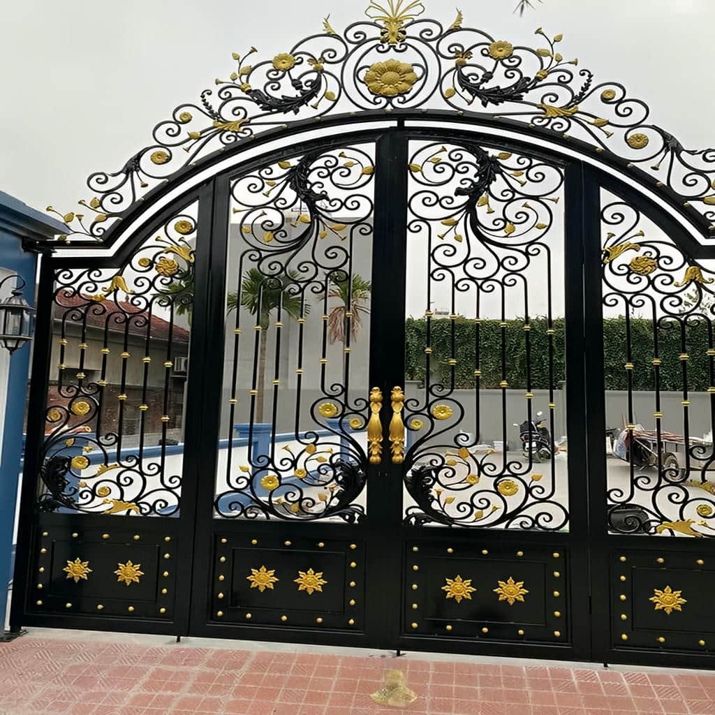 خرید درب حیاط نمای آجری هماهنگ با نما
