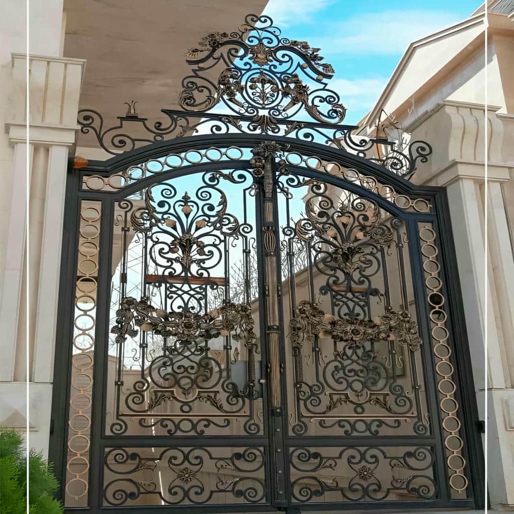 خرید درب فلزی لاکچری نمای ویلا با طراحی مینیمال خرید درب فلزی لاکچری نمای ویلا با طراحی مینیمال