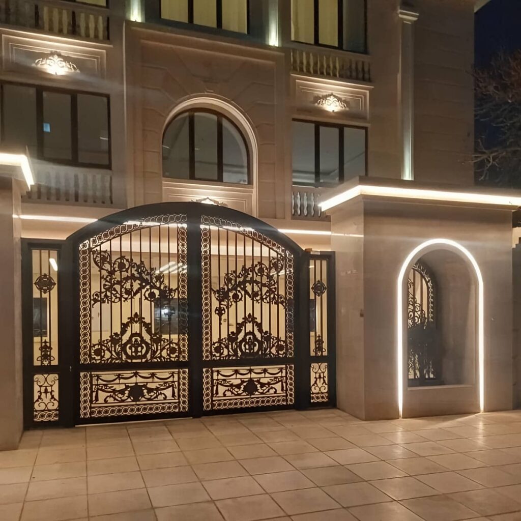 8 طرح درب پارکینگ مینیمال خطی