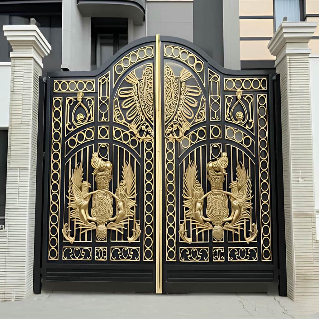 درب پانل دار طرح چوب با قاب مشکی