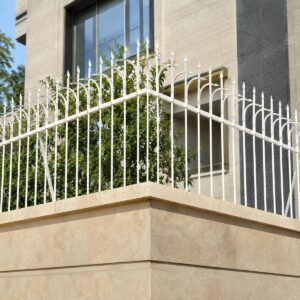 10 مدل حفاظ روی دیوار باغ محوطه