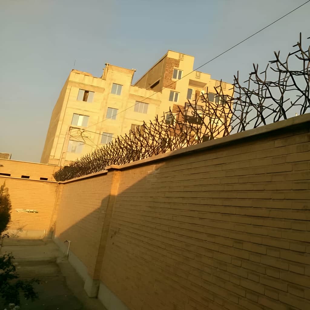 حفاظ آبشاری با ارتفاع متناسب طراحی