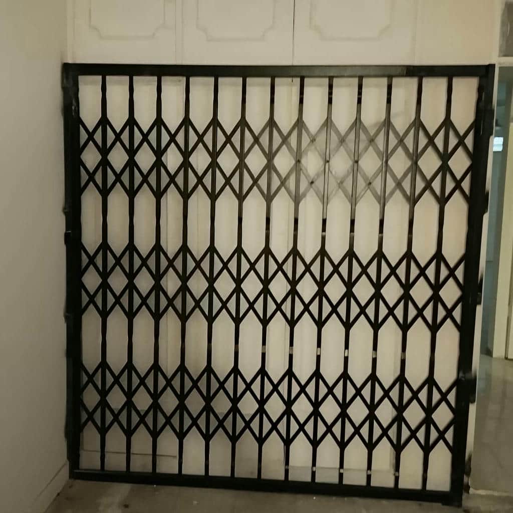 مرکز عرضه و اجرای نرده آکاردئونی با قیمت مناسب برای پروژه های نوساز