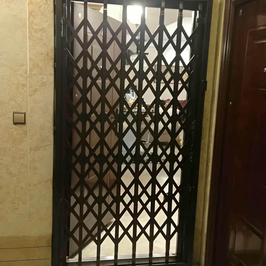 حفاظ کشویی مدل ایرانی با رنگ تیره