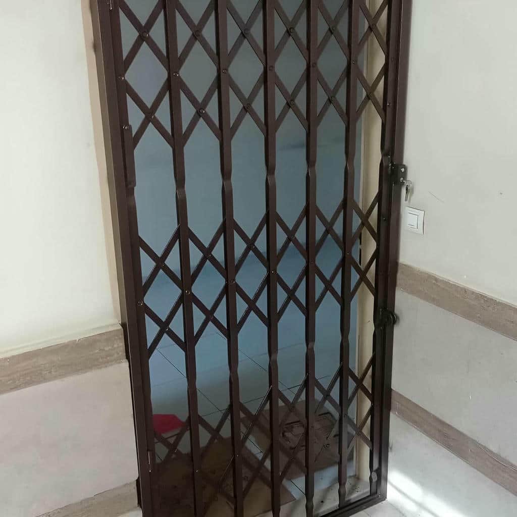 حفاظ ریلی درب آماده نصب تخصصی پروژه