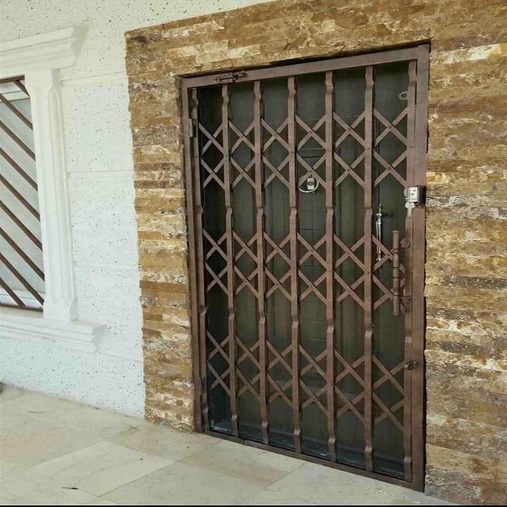 حفاظ متحرک آماده نصب تخصصی روی چهارچوب
