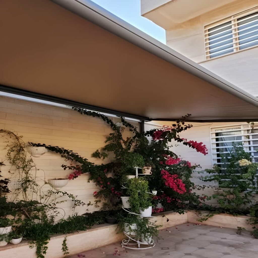 سایبان پارکینگ اتوماتیک هماهنگ با ابعاد پروژه