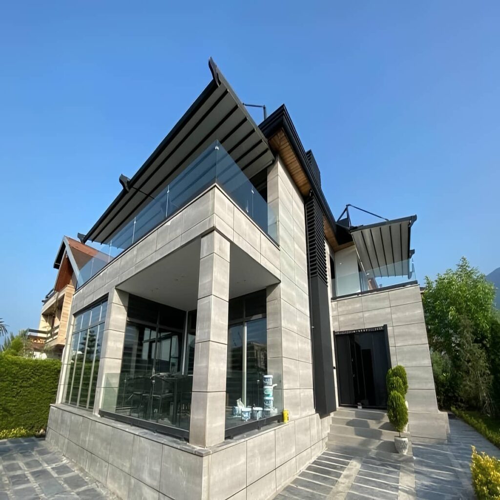 سایبان حیاط دارای ریموت کنترل