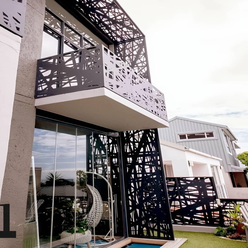 هندریل راه پله متناسب با متریال سفارش