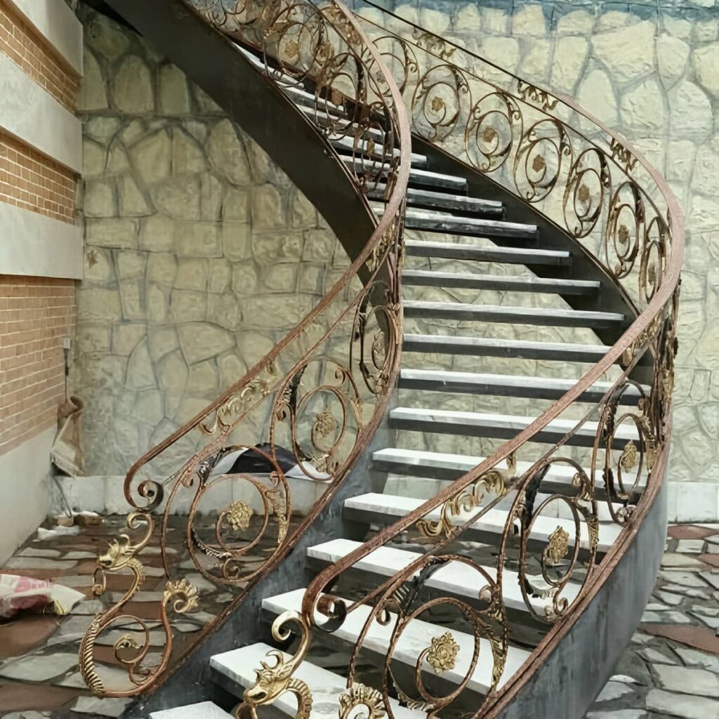 نرده فرفورژه راه پله آماده نصب تخصصی