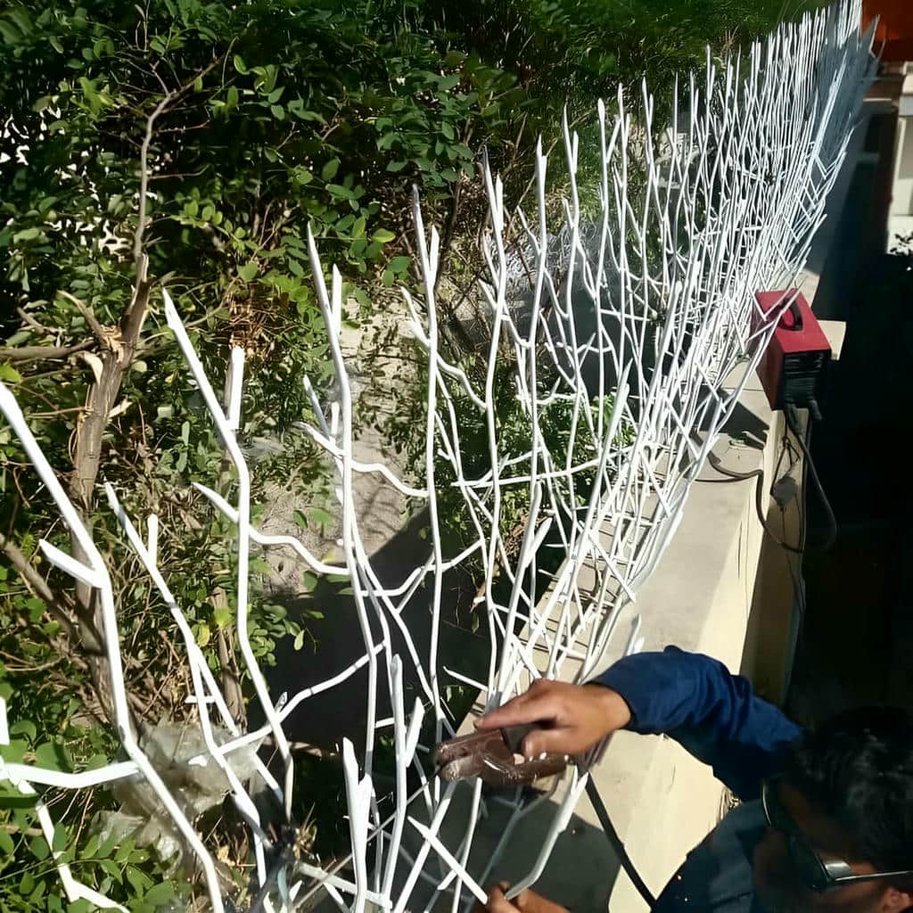 حفاظ دیوار شاخ گوزنی با تراکم متناسب محوطه